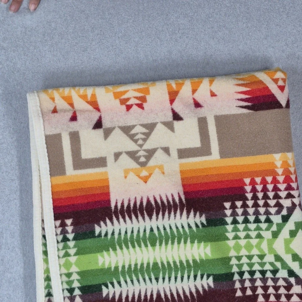 Pendleton Blanket 6x5 Beige Beaver State Wool Aztex Chief Joseph VINTAGE Throw